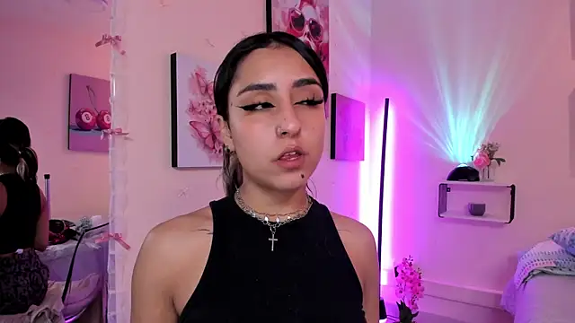 MaveParks  online show from December 5, 12:06 pm