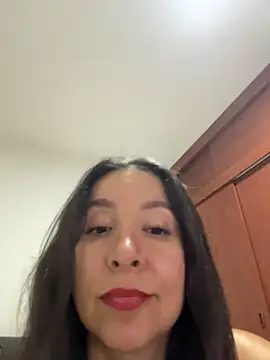 emely sexx20 online show from March 18, 2:27 am