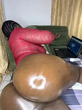 Favoritegirl1 online show from May 29, 11:57 pm