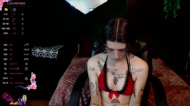 pretty cristal69 online show from March 27, 11:38 pm