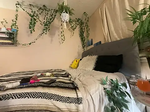 magicalc00ch online show from November 25, 1:30 am