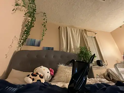 Snapshot of magicalc00ch chatting on September 25, 2:54 am magicalc00ch online show from September 25, 2:54 am