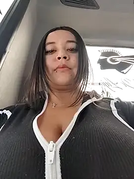 Cristal  04 online show from November 12, 4:05 pm