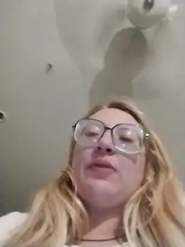 xWhoreAbleX Pika online show from October 26, 5:25 am