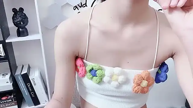 Sarah-ery online show from April 13, 9:21 am