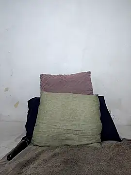 Curvy sluty online show from September 10, 9:37 pm