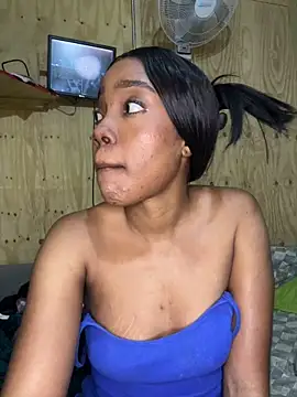 NillaMontana online show from March 21, 2:05 am