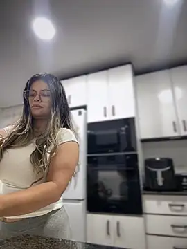 melanny10 online show from February 1, 7:18 am