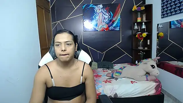 Snapshot of EmilyTsSweet chatting on September 29, 2:00 pm EmilyTsSweet online show from September 29, 2:00 pm