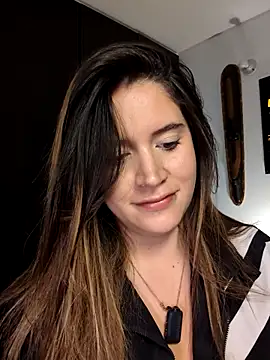 maliciaworld online show from May 31, 9:05 pm