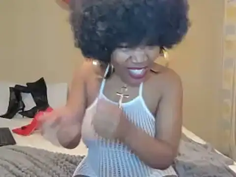 AfricanSquirtingQueen online show from July 8, 3:36 pm