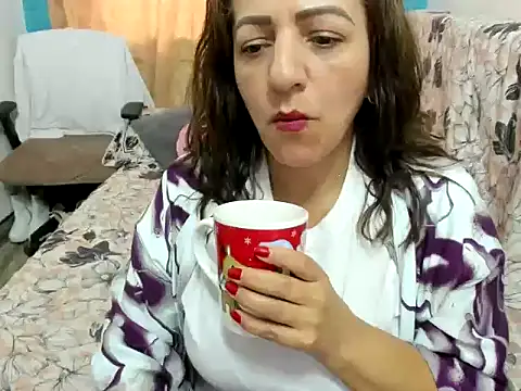 Snapshot of MonicaGarcia_ chatting on October 11, 7:27 pm MonicaGarcia online show from October 11, 7:27 pm