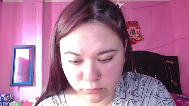 NikkiRous  online show from December 20, 4:55 pm