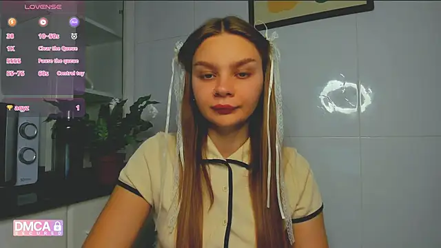 Molly sweetie online show from June 10, 7:12 pm