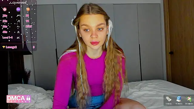 Molly sweetie online show from December 22, 8:28 am