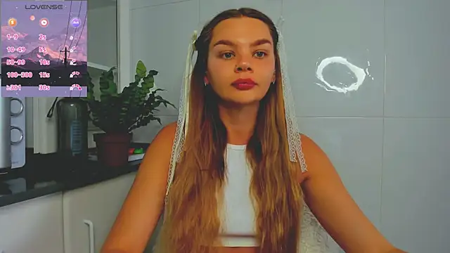 Molly sweetie online show from June 14, 7:09 am