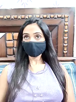 Snapshot of Yours-Bebo chatting on September 23, 7:39 am Yours-Bebo online show from September 23, 7:39 am