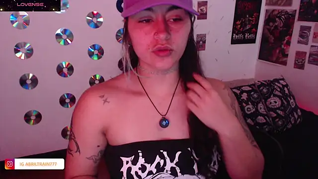 abril666 online show from November 11, 4:15 pm