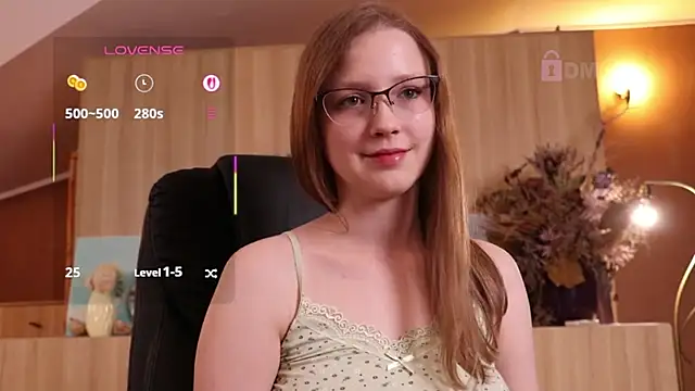 Snapshot of steffania- chatting on September 17, 5:11 pm steffania- online show from September 17, 5:11 pm