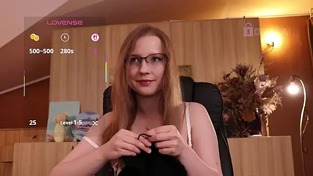 Snapshot of steffania- chatting on September 15, 2:36 pm steffania- online show from September 15, 2:36 pm