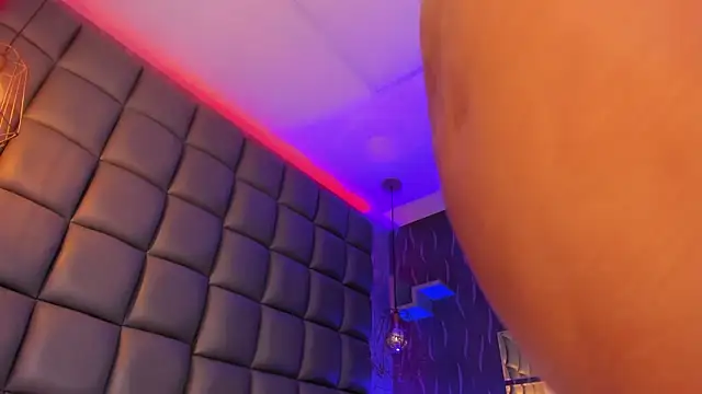 megan woll online show from March 22, 7:53 pm