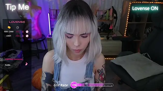 Kerry Kirk online show from October 22, 10:15 pm