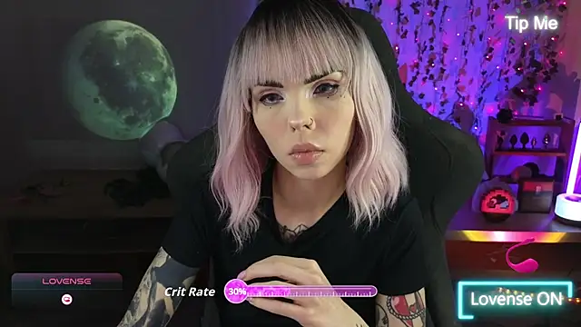 Kerry Kirk online show from April 10, 9:21 pm