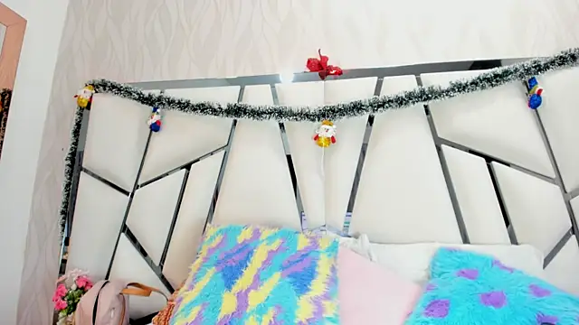  aurora18  online show from January 6, 3:21 am