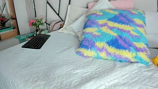  aurora18  online show from January 15, 3:45 am