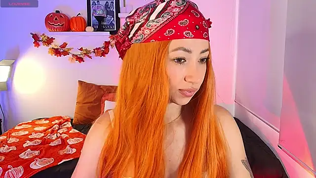 Snapshot of lilyy_evanss chatting on October 22, 8:47 pm lilyy evanss online show from October 22, 8:47 pm