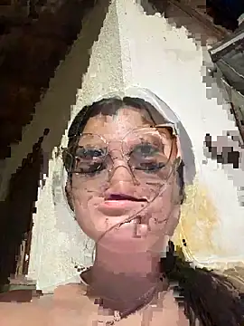 CamilaSofiia online show from April 4, 12:42 am