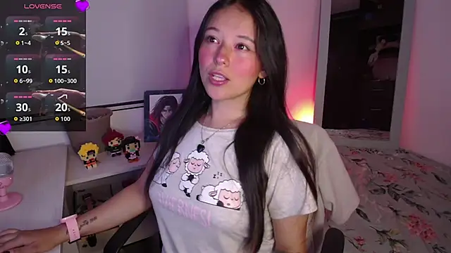 Lexie Thompson10 online show from November 21, 12:45 am