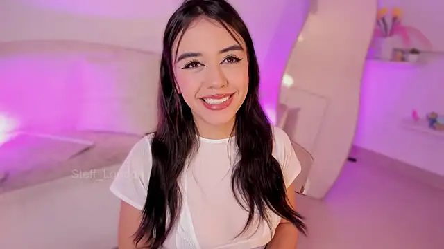 Steff London online show from February 10, 12:13 am