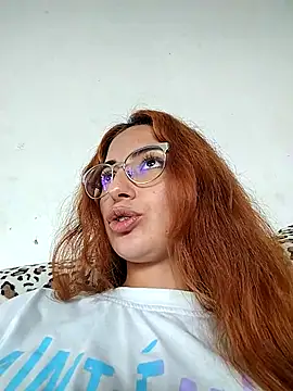 Snapshot of Kate_lorens9 chatting on September 29, 2:44 pm Kate lorens9 online show from September 29, 2:44 pm