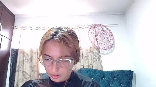 Snapshot of Kate_lorens9 chatting on October 18, 4:21 pm Kate lorens9 online show from October 18, 4:21 pm