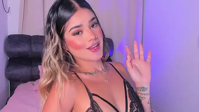 AmyStevenss online show from June 5, 7:03 am