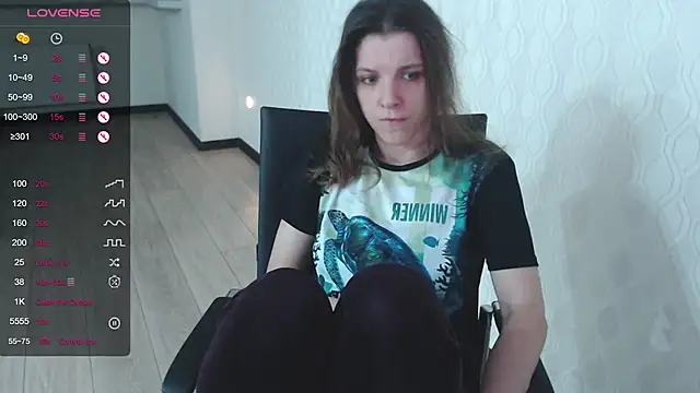 LisaHeart online show from October 6, 1:00 am