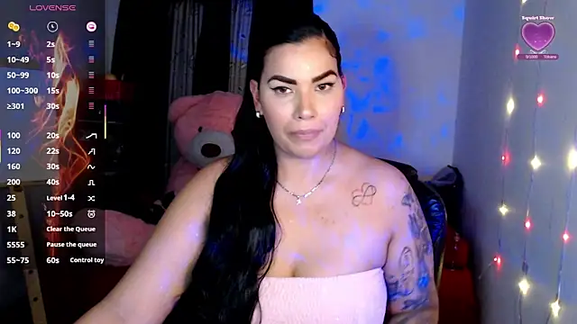 CarolinaRincon online show from December 23, 12:14 am