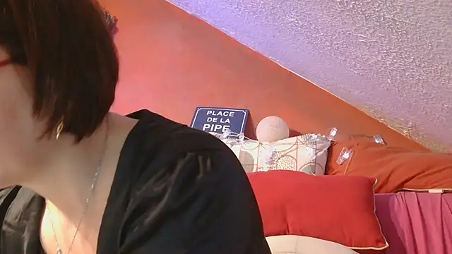 lanax online show from April 23, 12:23 pm