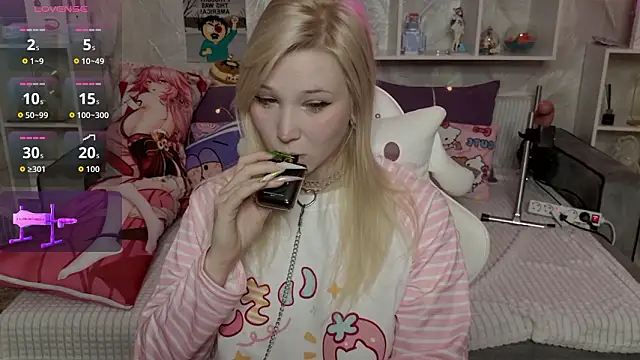 MeowkaKitty online show from March 7, 2:29 am