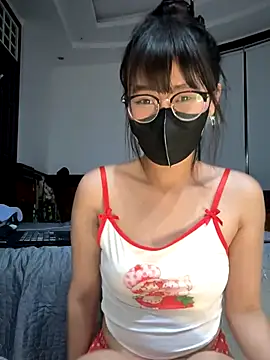 Nanana86 online show from October 11, 4:10 pm