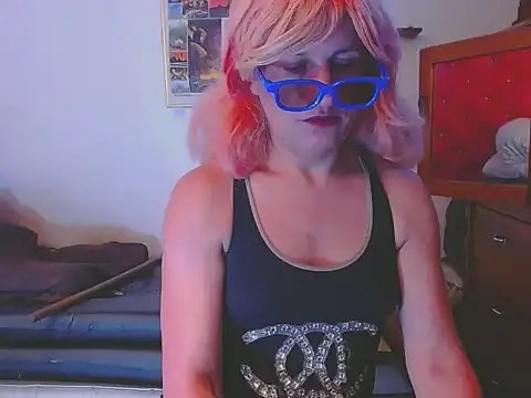 LorenJade online show from March 1, 12:21 am