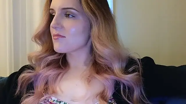 sexylilly69 online show from July 10, 11:48 pm