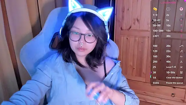 maydaykimmy online show from June 8, 9:58 pm