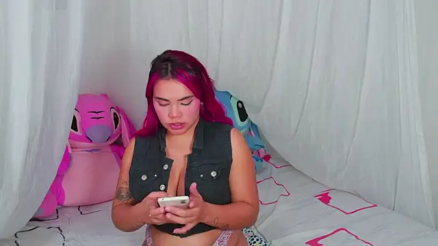 heidy lacroix online show from March 19, 2:16 am