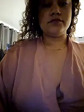 honeeyyy pot online show from May 4, 6:39 am