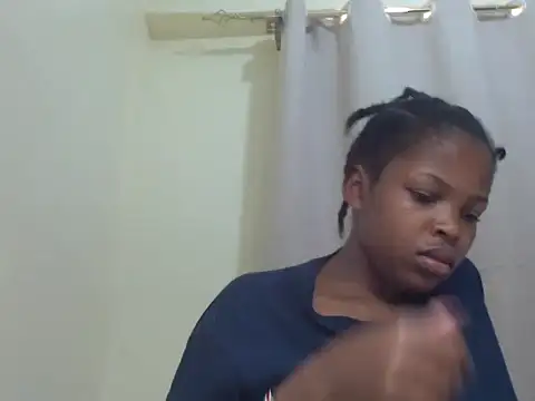 queen-sasha online show from February 4, 10:40 am