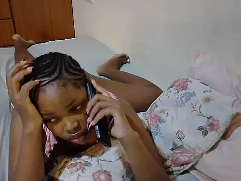 Snapshot of queen-sasha chatting on September 9, 6:19 pm queen-sasha online show from September 9, 6:19 pm