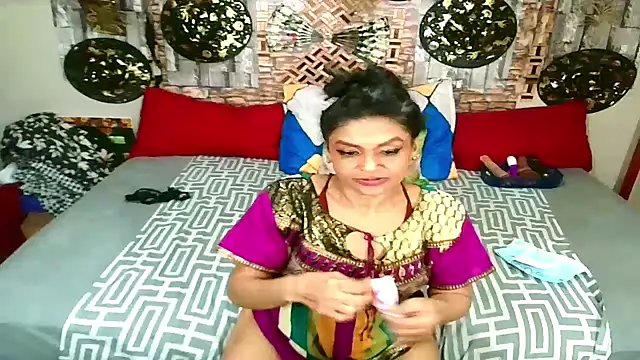 Indian Blaze00 online show from October 24, 11:01 pm