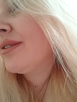 LadyLolyPop  online show from February 28, 10:25 am